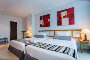 Гостиница Waterfront Suites Phuket by Centara  Карон